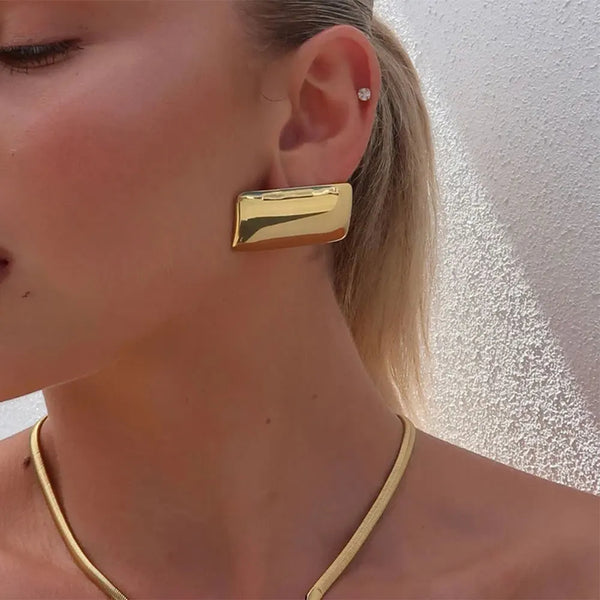 Lorain in Gold